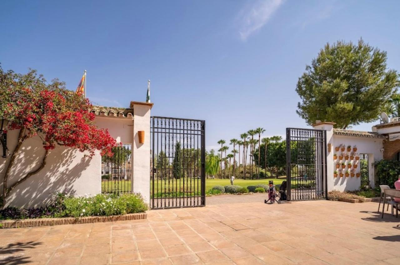 Casa-De-Golf Apartman Alhaurín de la Torre Kültér fotó
